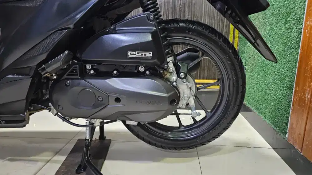 UD ENY MOTOR - Honda New Beat Keyless thn 2024 mulus