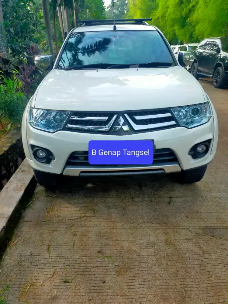 Mitsubishi Pajero Sport Exceed 2015 Matic istimewa terawat