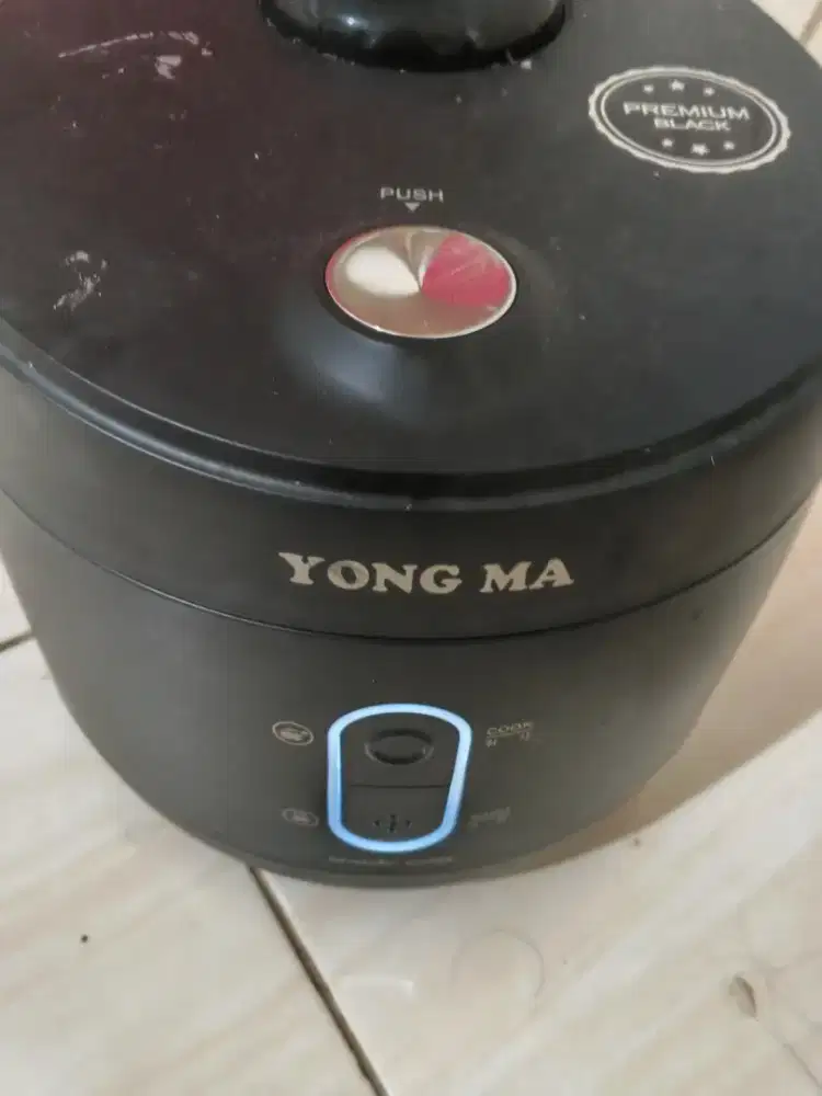 Magic com Rice cooker Yong ma bagus