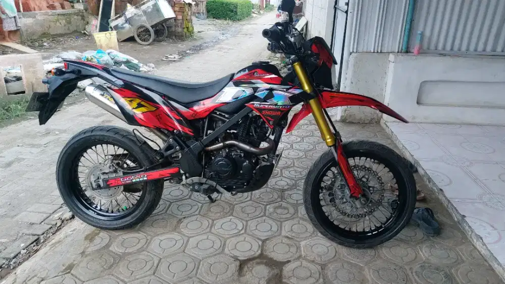 Kawasaki supermoto 2019