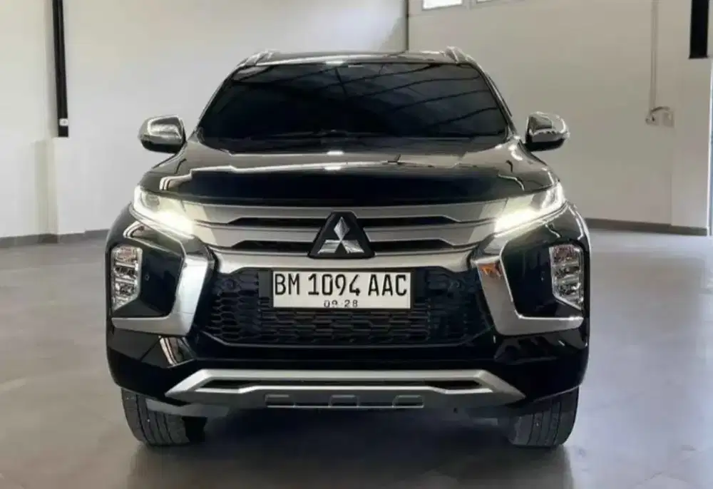 Pajero sport dakar 4x2 metic 2023