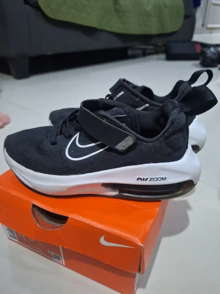 Sepatu anak merk Adidas ORI