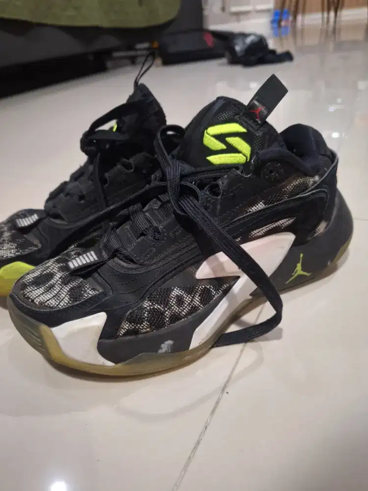 Sepatu anak merk JORDAN original