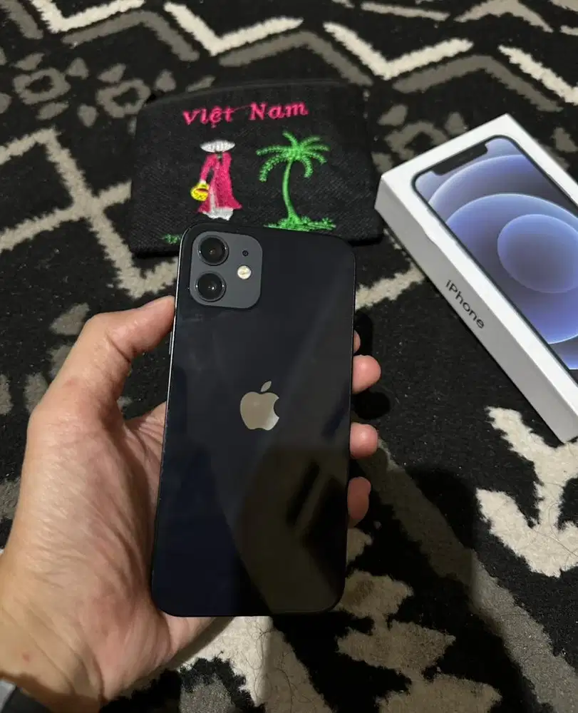 iPhone 12 128 Black