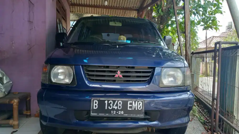 MOBIL MITSUBISHI KUDA GLX 2000