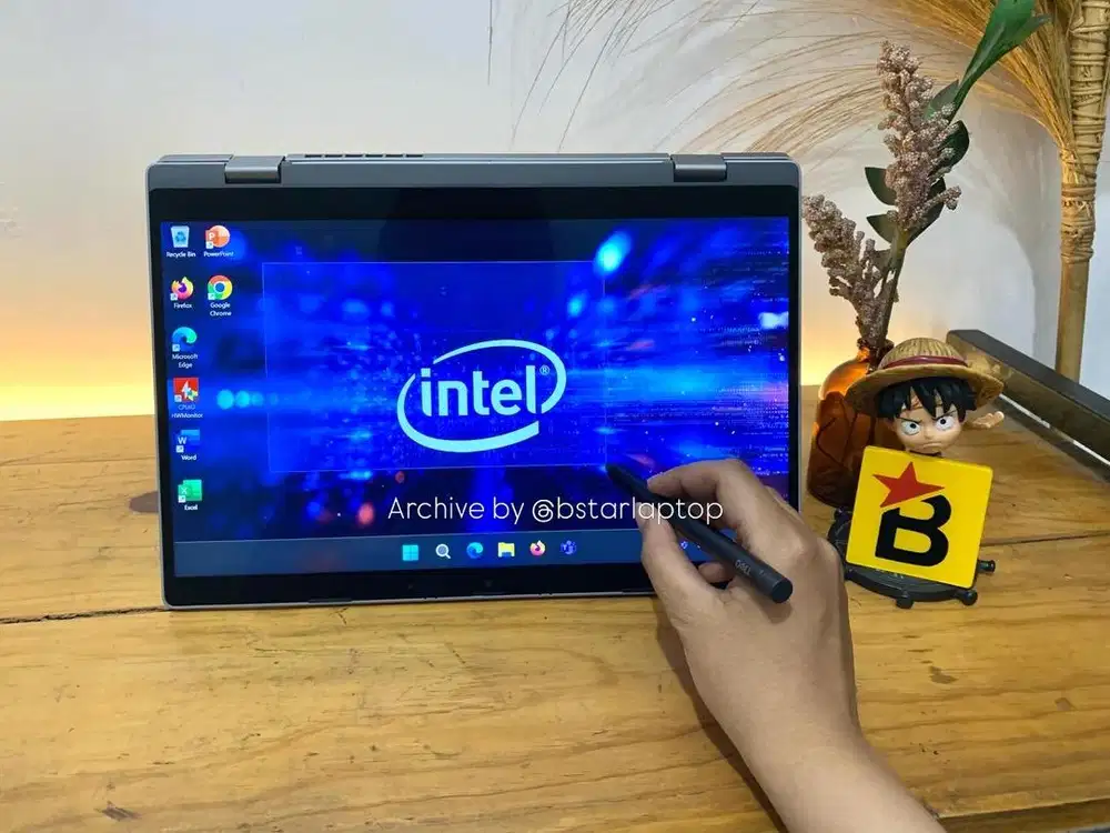 Laptop 2in1 Dell Latitude 3330 Touchscreen Core i5 Gen11 RAM 16 / 512