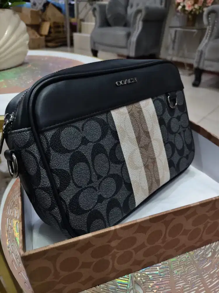 Tas Selempang kulit import motif Coc