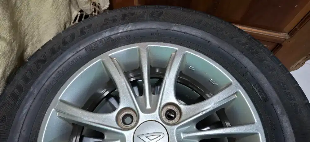 Ban bekas 185/70/R14