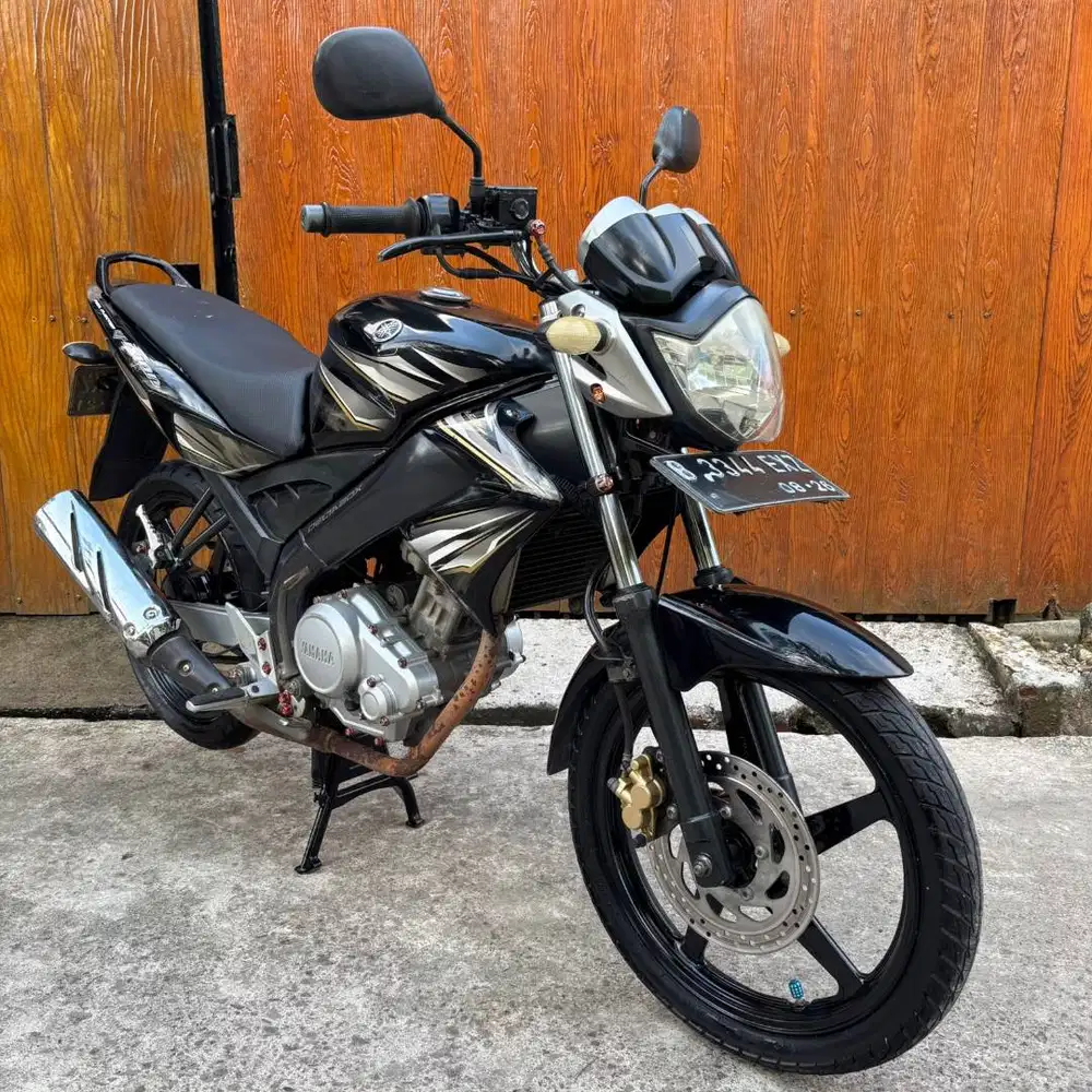 VIXION OLD 2012 SURAT LENGKAP MESIN ADEM SIAP PAKAI TERMURAH