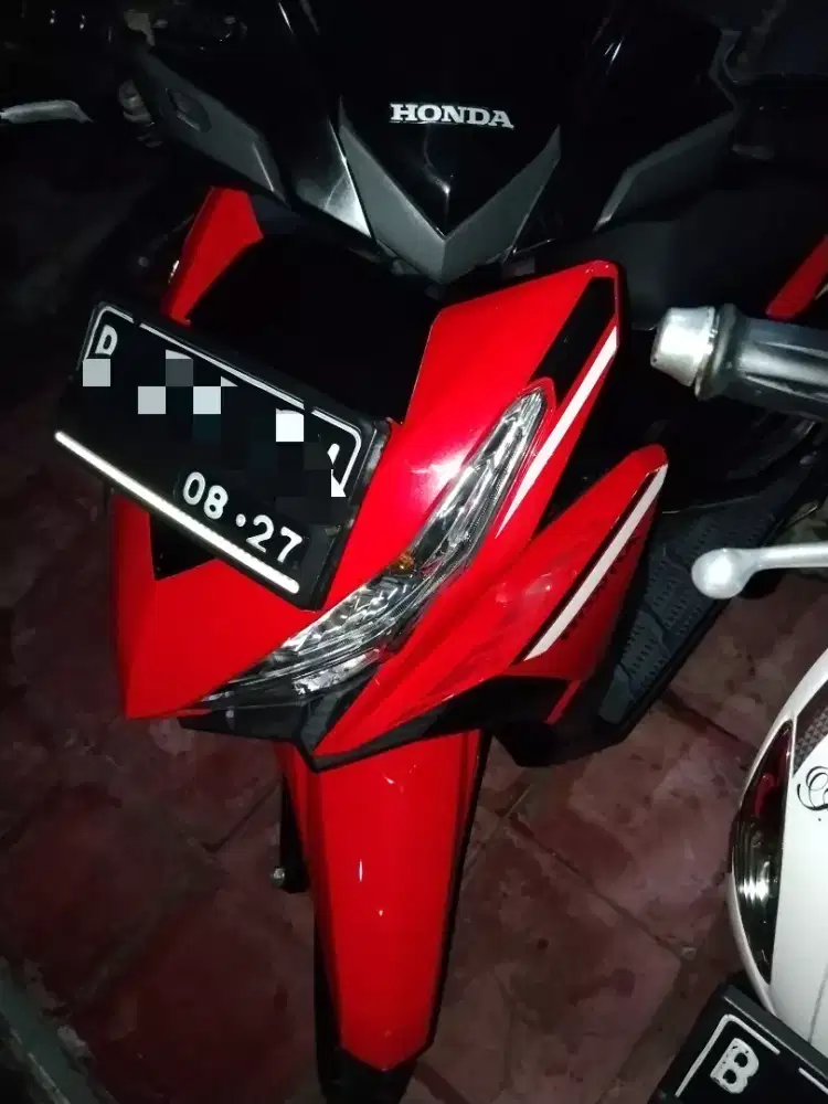 Bismillah.. dijual Vario LED 125 merah istimewa!