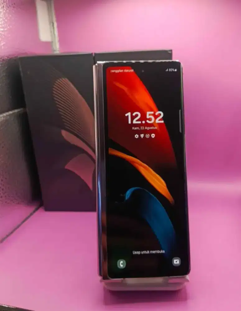 SAMSUNG Z FOLD 2 RAM 12/256 GB ORIGINAL SEIN NORMAL