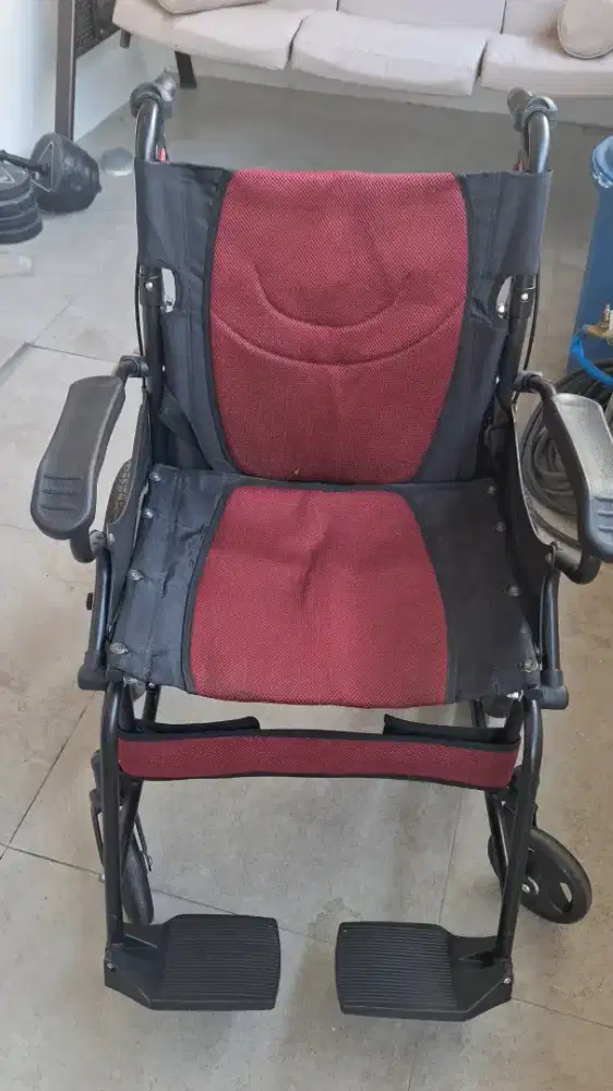 Dijual Kursi Roda lipat