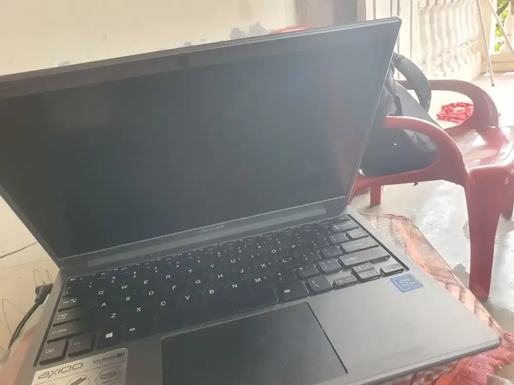 Murah meriah laptop axioo mybook cocok untuk mahasiswa cewek/cowok