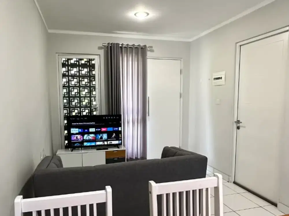 Dijual/Disewa rumah di area Summarecon Bandung.  Cluster Dayana, one gate  Rumah second sangat terawat dengan baik.