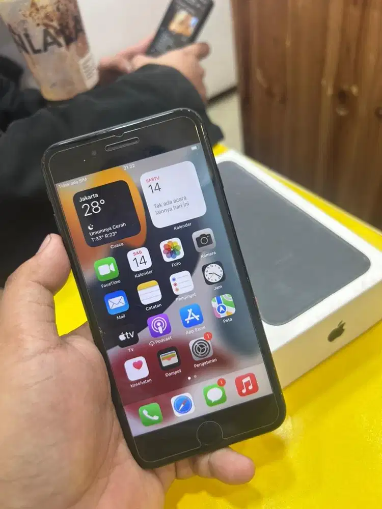 Iphone 7 plus 128GB Hp dus kabell ex resmi ibox