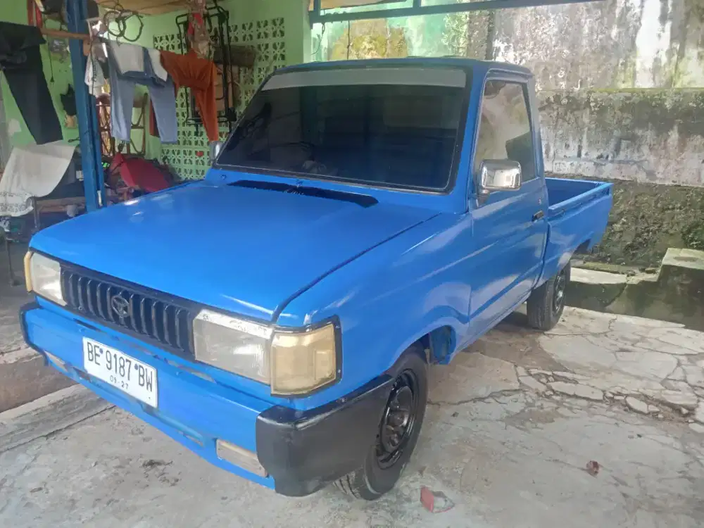 Toyota kijang kf20 thn 84