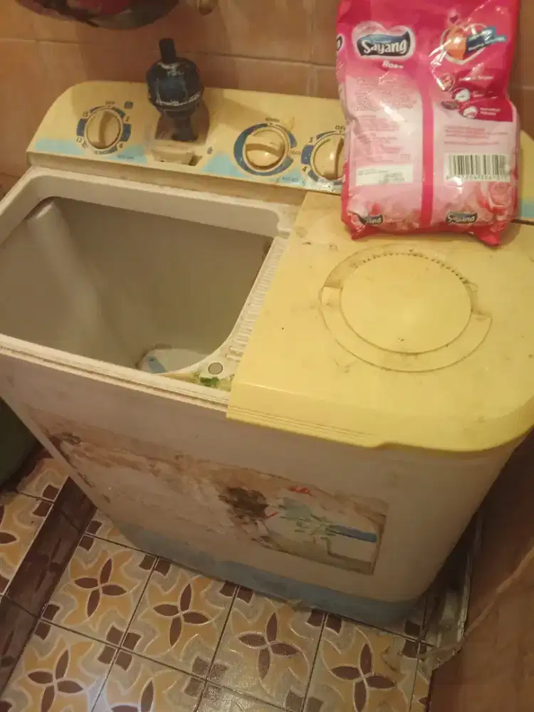 Mesin cuci sanyo