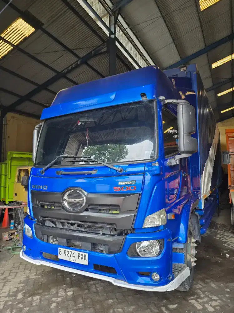 FS Hino 500 FG260JS Box Besi Jumbo 2024 Pmk 2025 Engkel 6 Roda