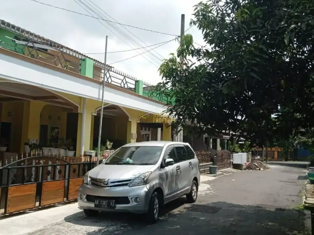 RUMAH  2 LANTAI TANAH LUAS DI NGAGLIK SLEMAN