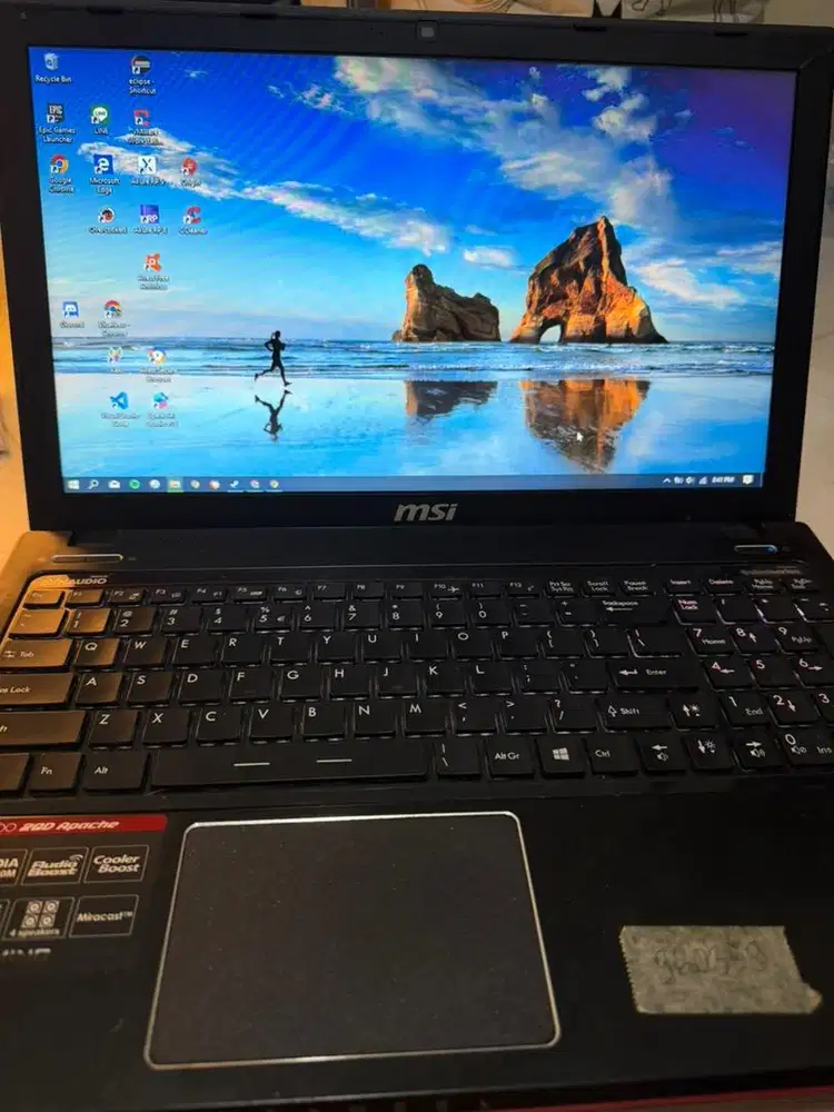 Jual laptop bekas second msi ge60 2qd apache ram 8