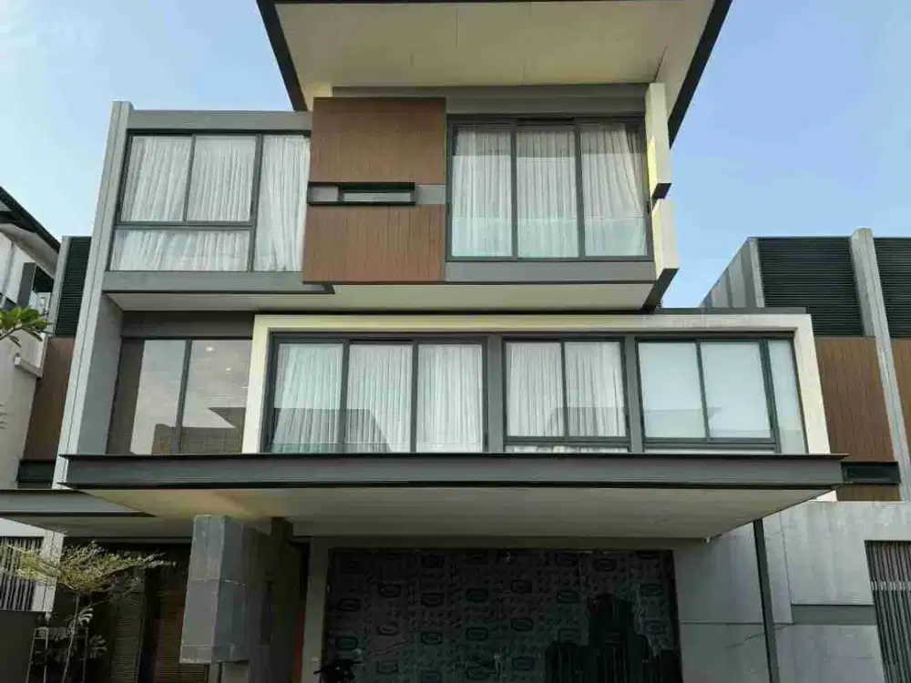 Lyndon NavaPark BSD - Tipe 15 - Private Pool & Jacuzzi - Mewah & Strategis