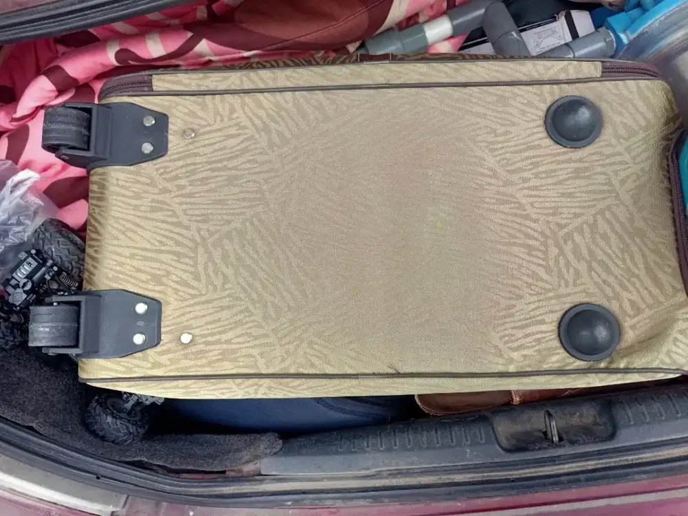 Di jual yg butuh dan minat tas ,koper untuk pulkam,mudik,liburan