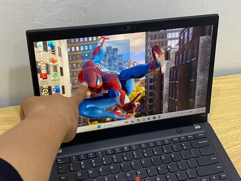 Lenovo Thinkpad T14s (touchreen )