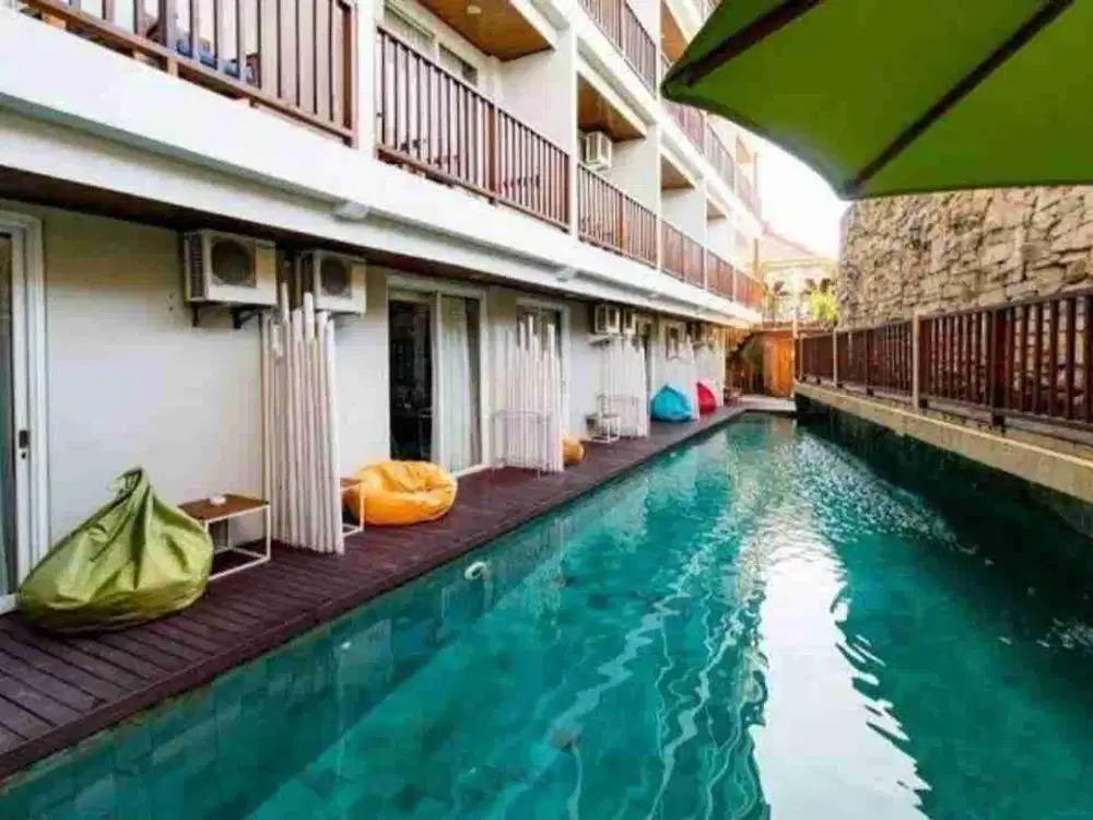 Dijual Hotel di Kuta dekat Bandara siap pindah alih, investasi pinggir jalan besar, ada 50 kamar