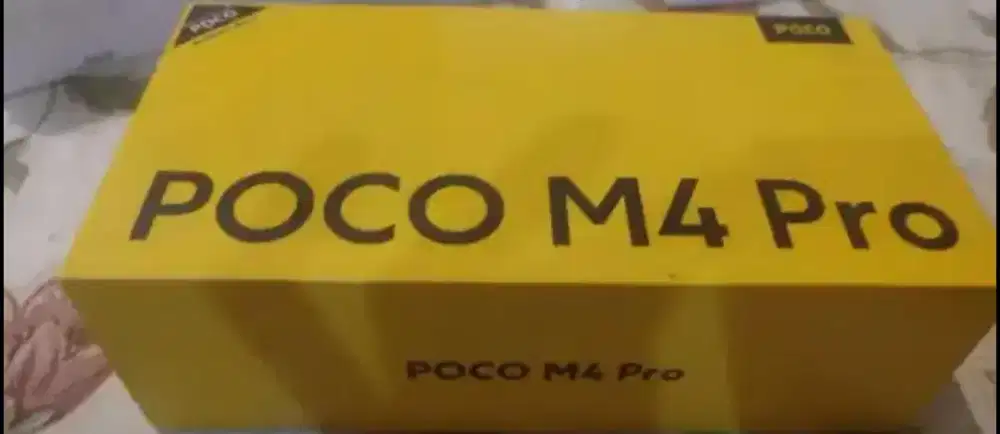 Jual poco M4 pro 8/256 lengkap