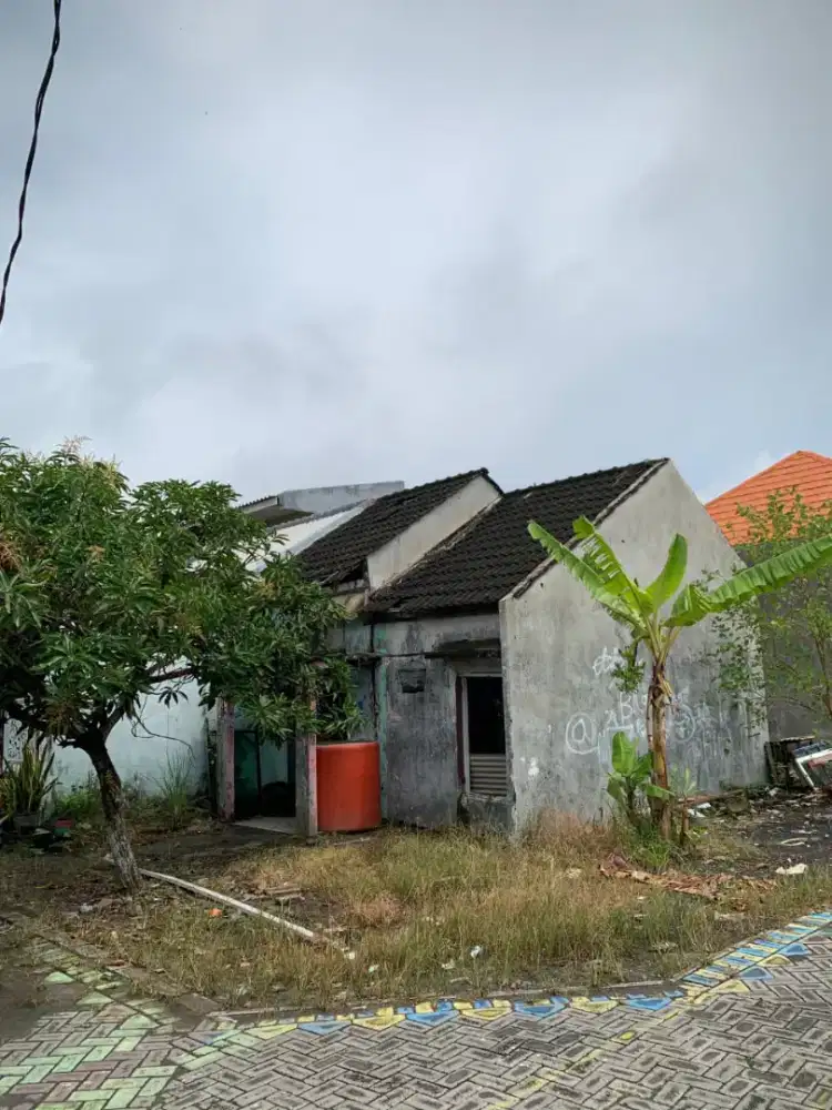 Dijual Tanah + bangunan di peganden manyar