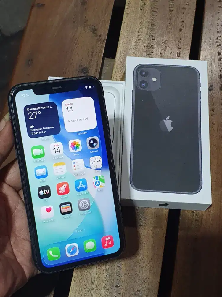 Iphone 11 black 128 gb ibox