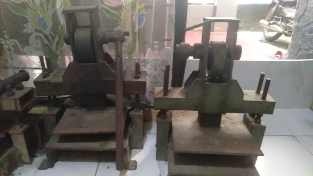 Jual Mesin+Oven untuk industri Insole sandal