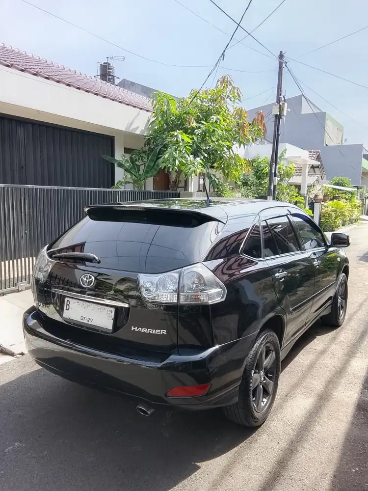 Toyota Harrier 2010 Bensin