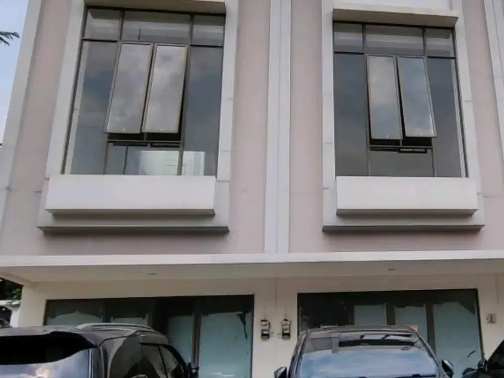 Aniva Junction Gading Serpong