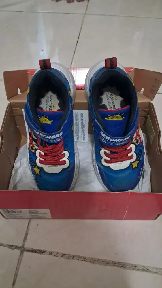 Sepatu anak skecher original
