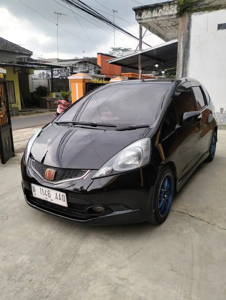 Honda Jazz 2010 Bensin