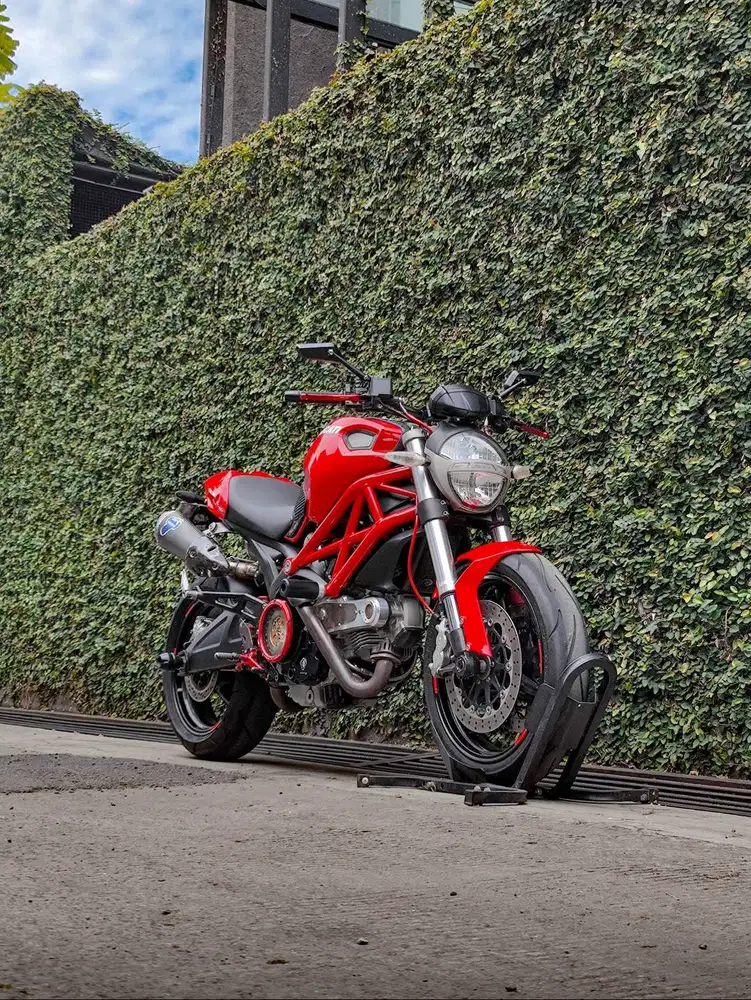 Ducati Monster 795 2014 TT LOW ODO LIKE NEW FP TT 696