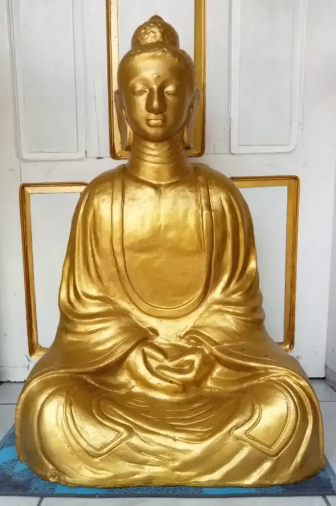 Patung Budha Bahan Gerabah