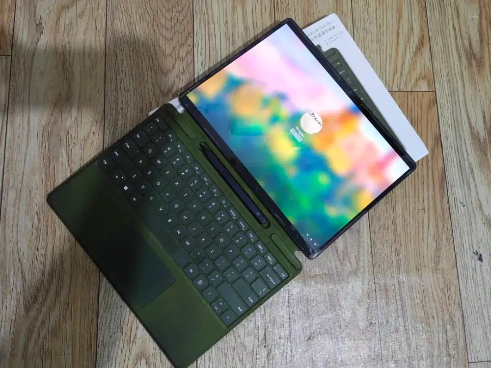 Microsoft surface pro 9 upgrade 512Gb SSD