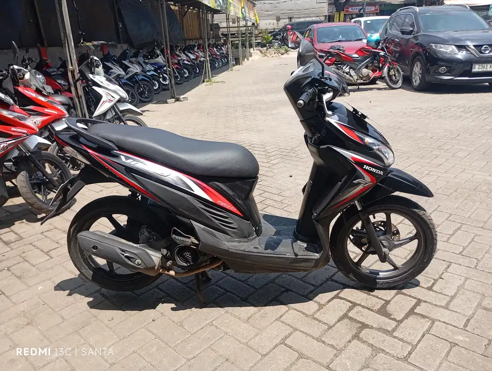 Honda Vario 110 fi Tahun 2014 surat komplit