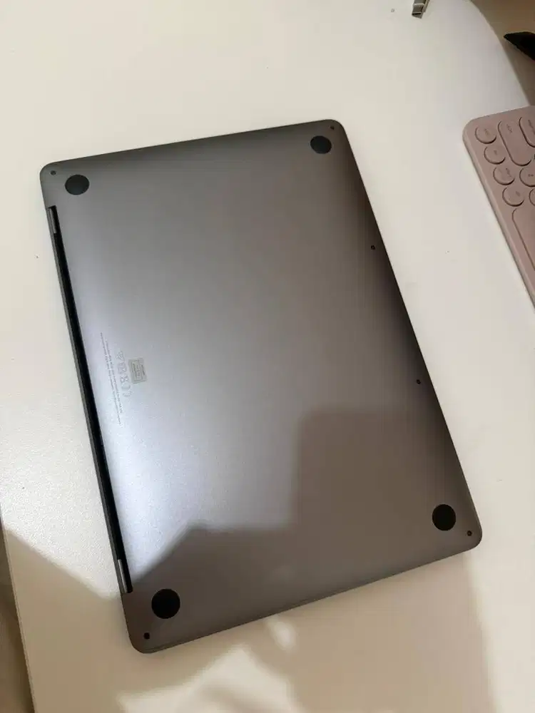 Macbook Pro iBox M2 8/256 Touchbar 2022