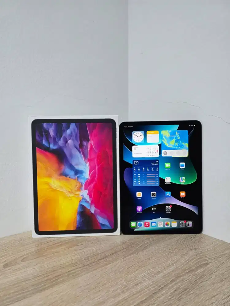 iPad Pro 11 2020 2nd Gen 256GB 256 GB Wifi Only + Apple Pencil