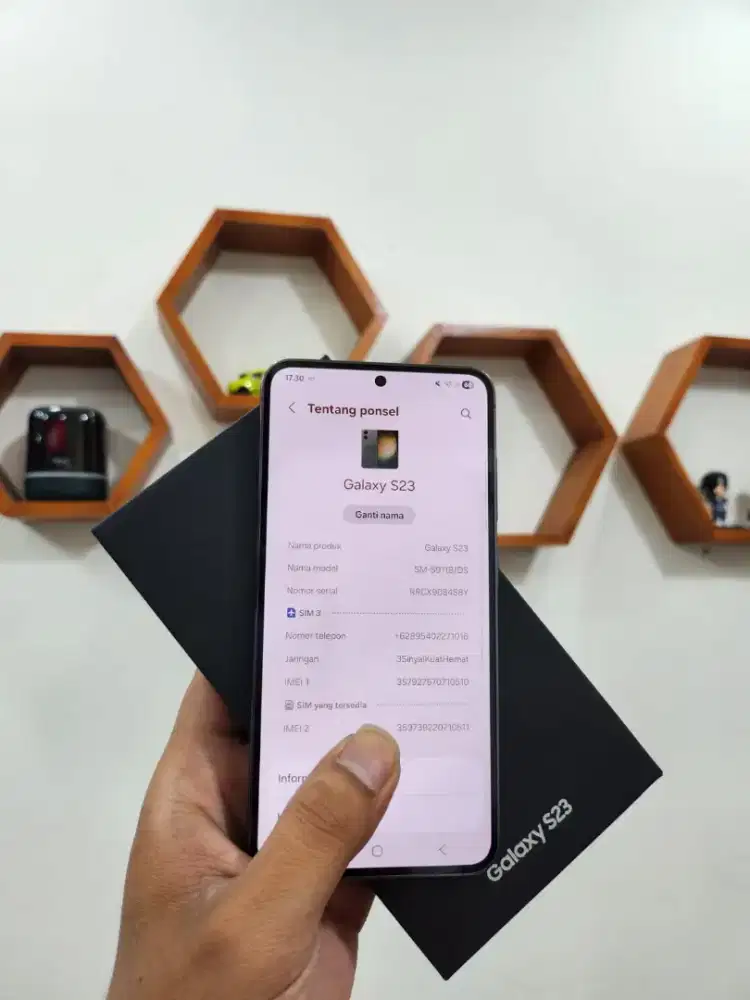 Samsung Galaxy S23 8/256