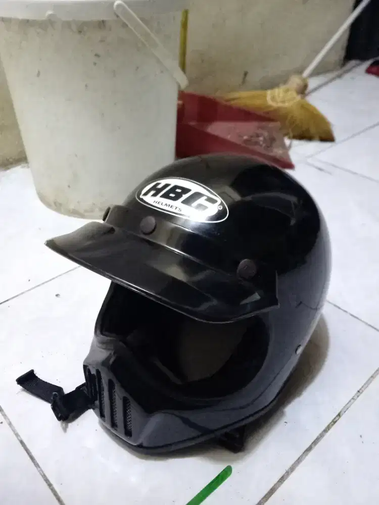 HELM CAKIL HBC ORI