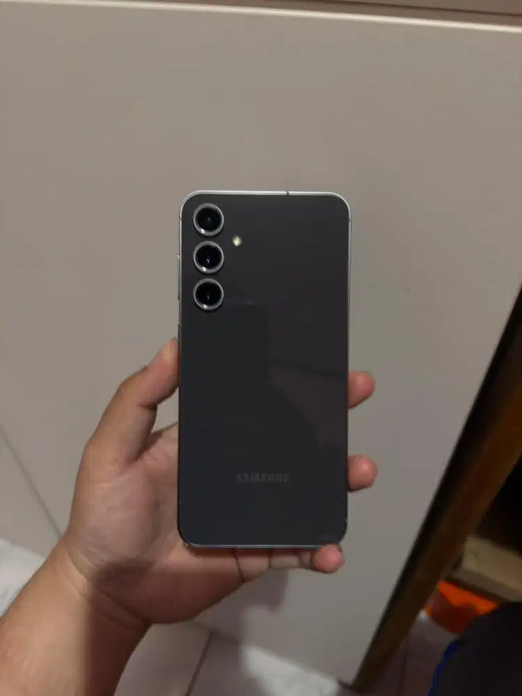 Samsung S23 FE 8/256 resmi SEIN