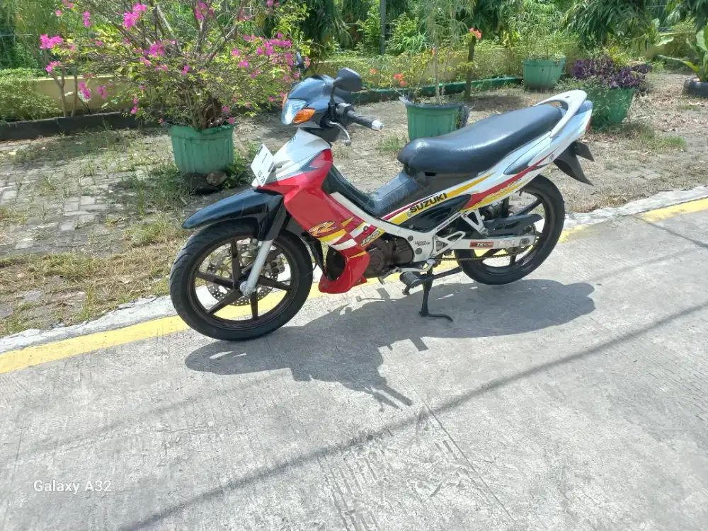 Satria hiu 2 tak
