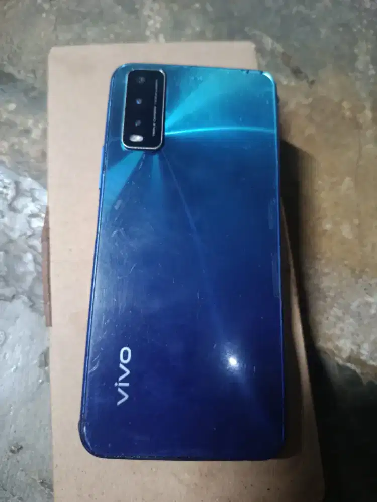 Vivo y20 4/64 casan only