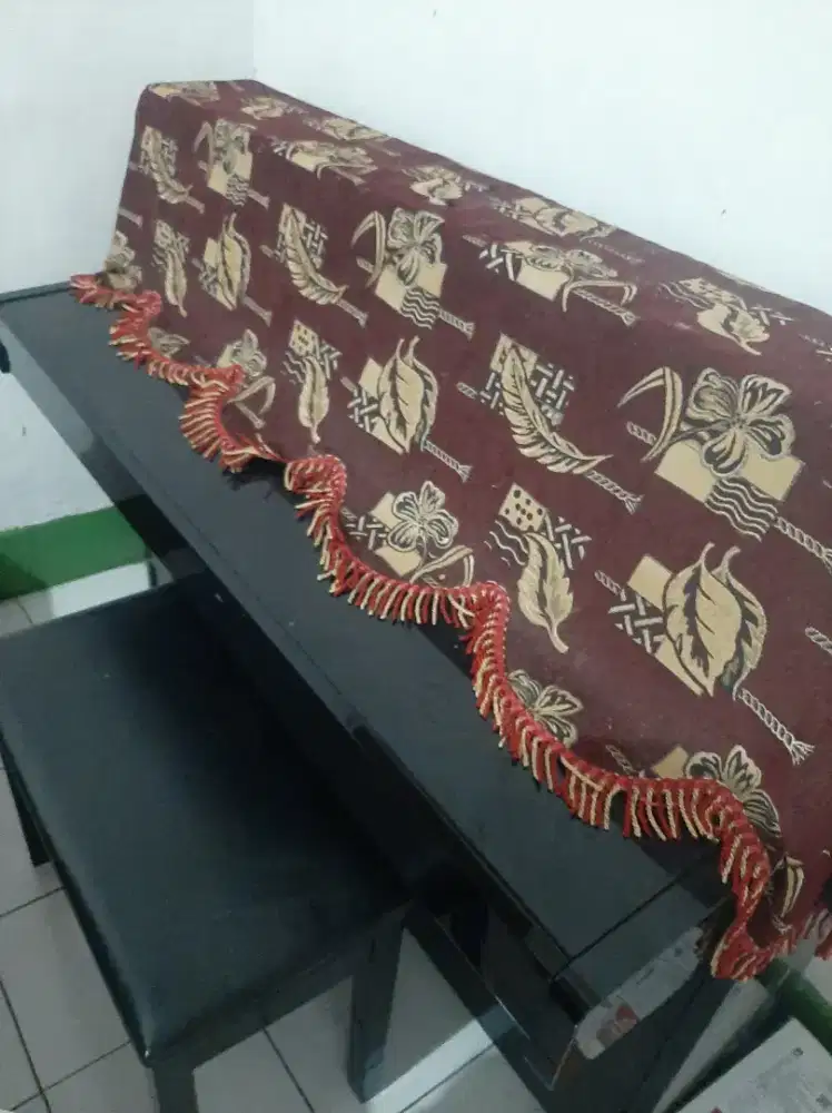 Piano Yamaha JU109 PE Bekas