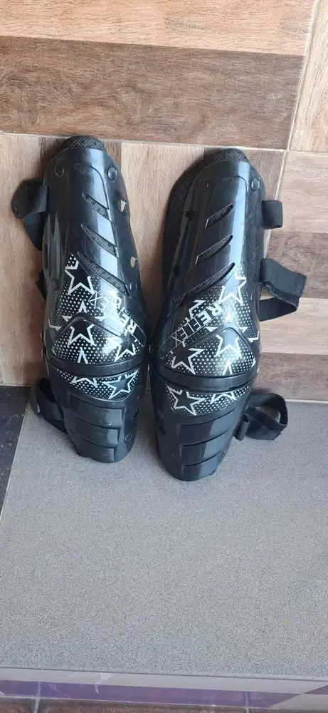 Pelindung Dengkul Motocross