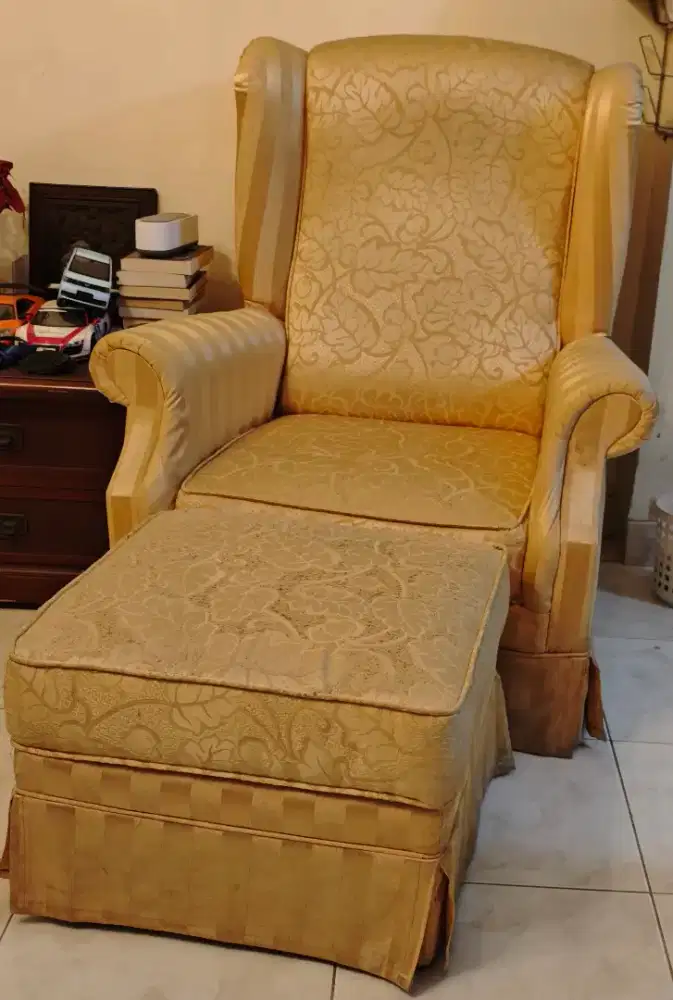 Kursi malas single seat ex Informa